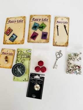 Lot #13 Fairy Tale Mixed Media Craft Charms Pack - Multicolor